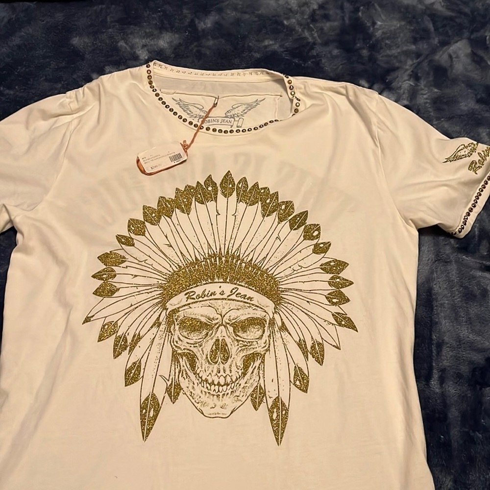 White brand new with tags robins jean t’shirt size small